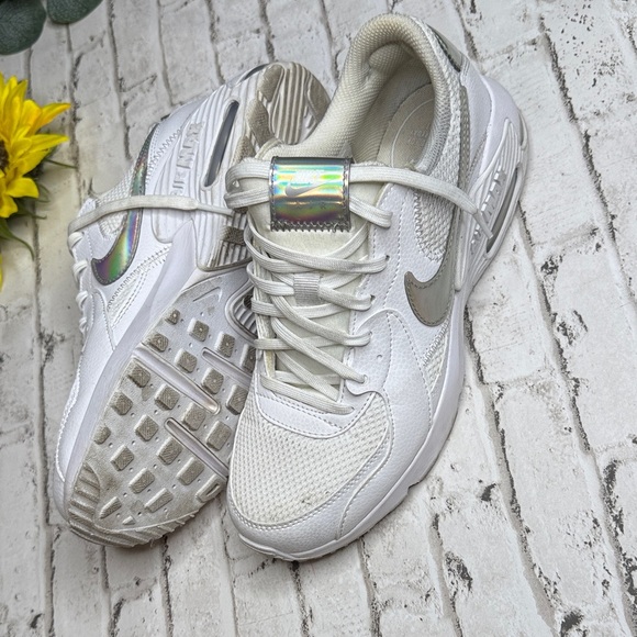 Nike Air Max Excee White Iridescent 8.5 Womens - Picture 1 of 6